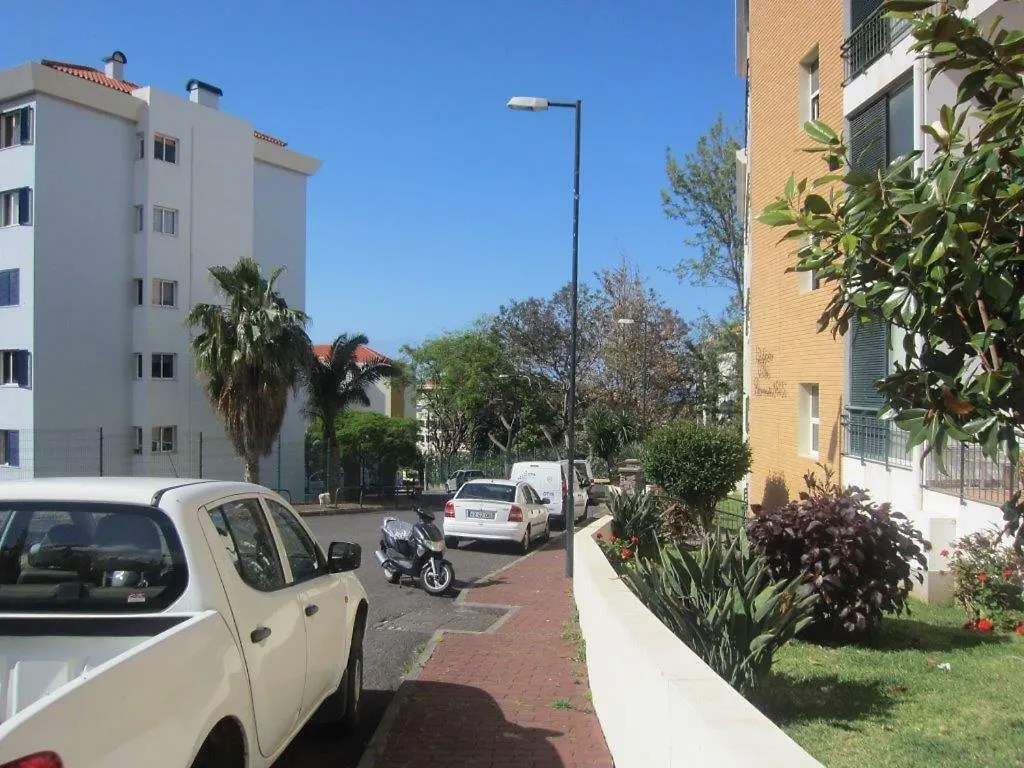 Feriehus edthela Villa Funchal